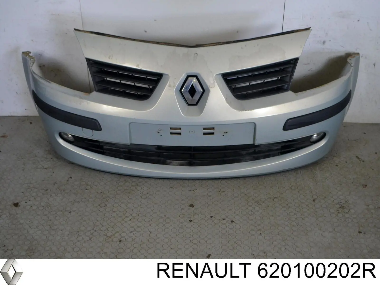 Zderzak przedni Renault (RVI) 620100202R cena, od 162,90 USD