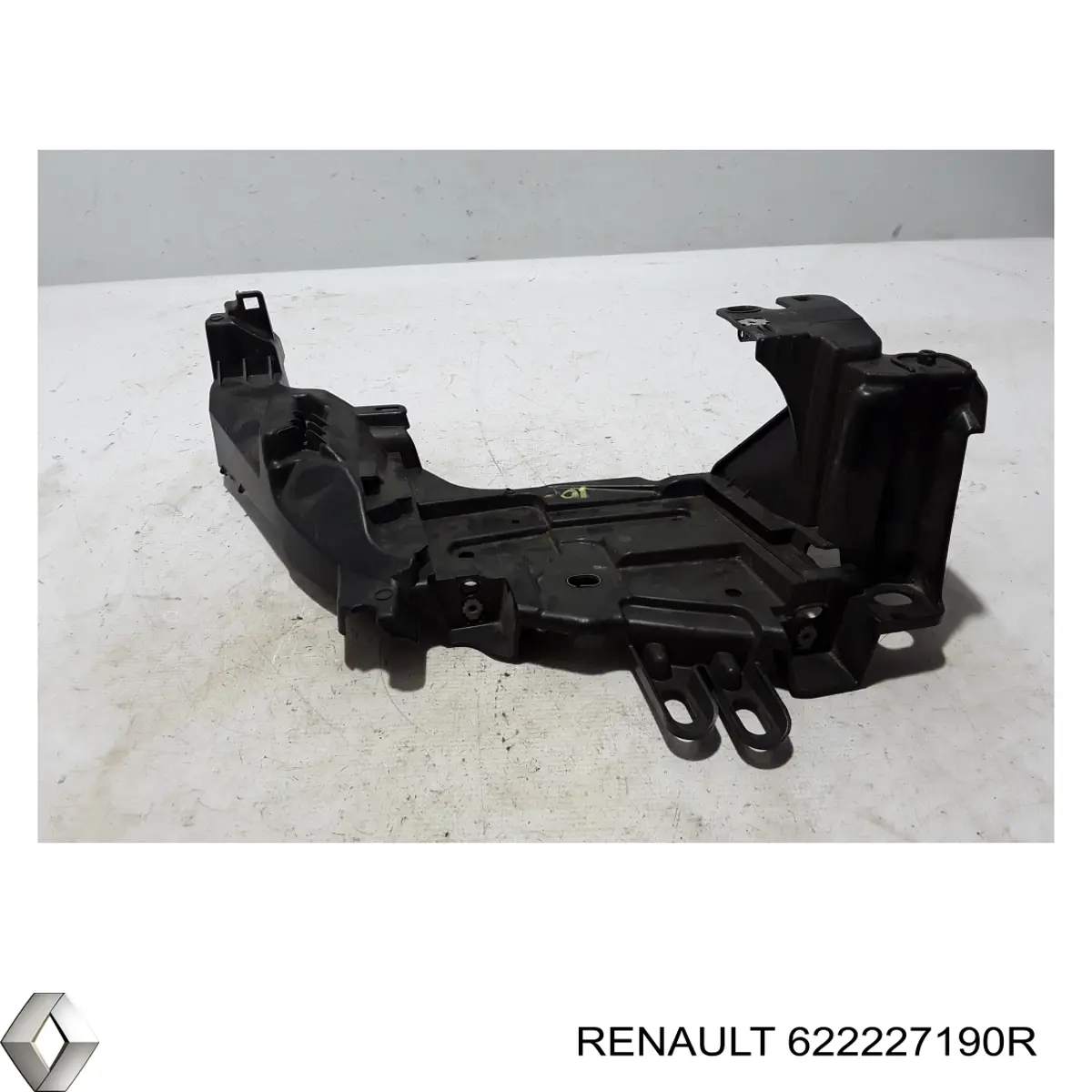 622227190R Renault (RVI) Wspornik zderzaka przedniego prawy