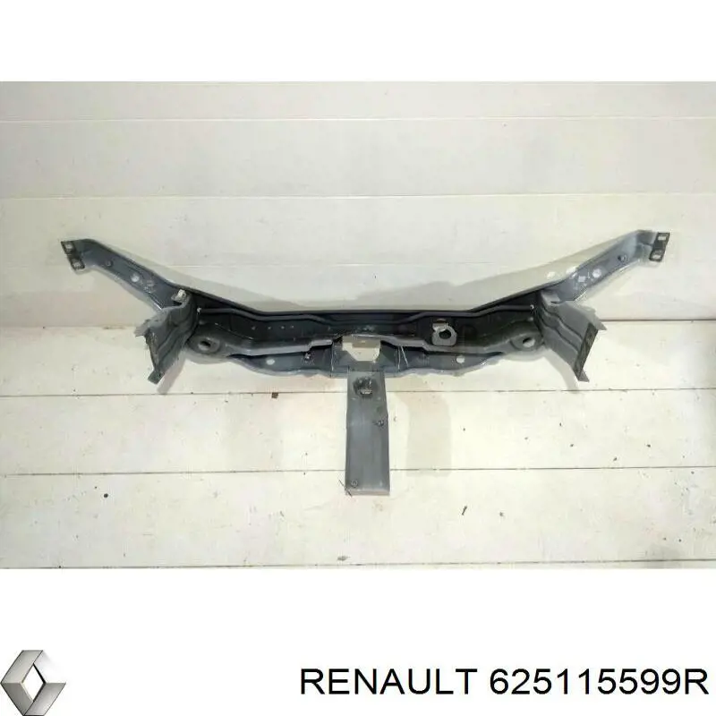 Nakładka panelu przedniego (osłony chłodnicy) górna Renault (RVI) 625115599R cena, od 172,15 USD