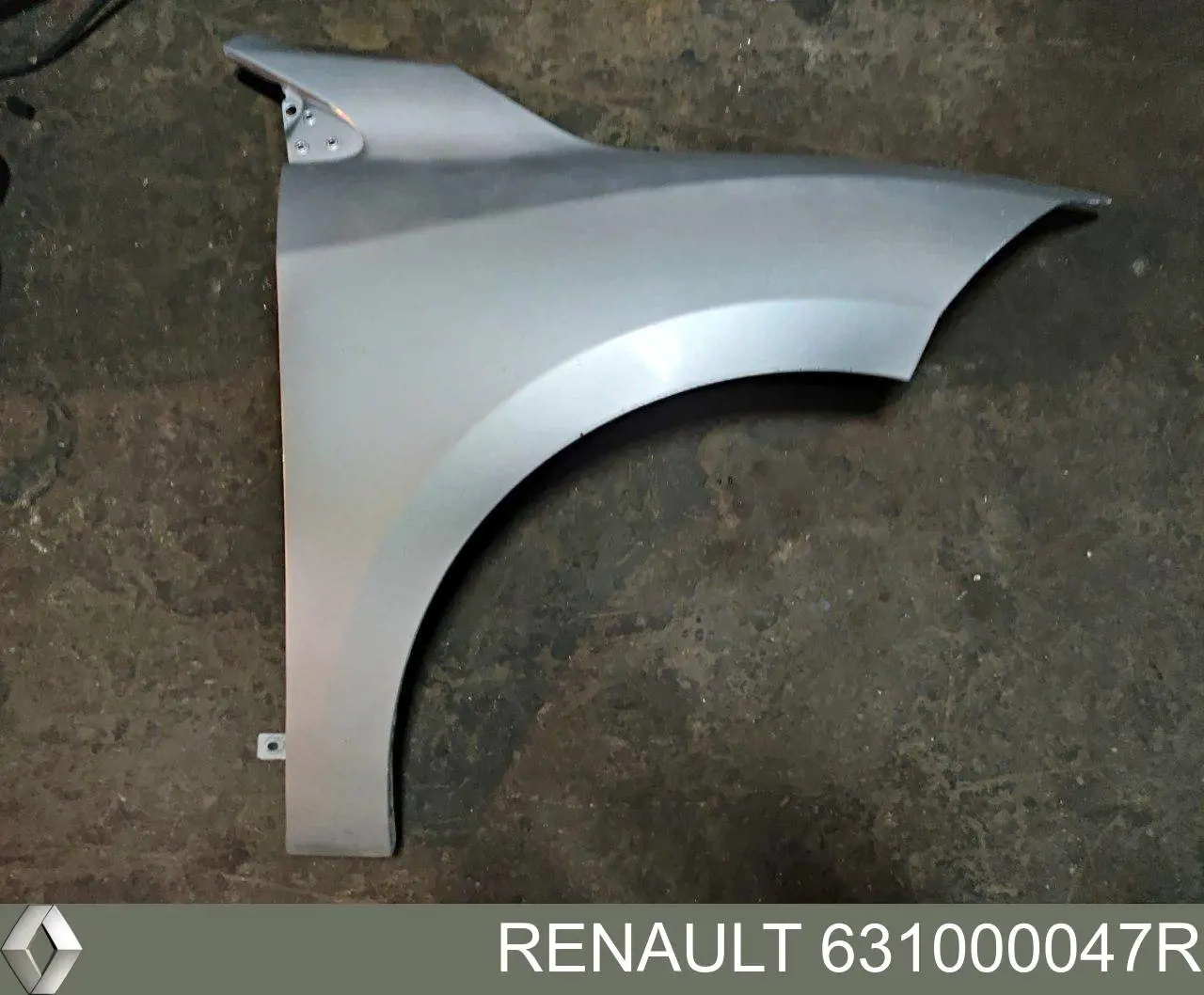 631000047R Renault (RVI) Błotnik przedni prawy
