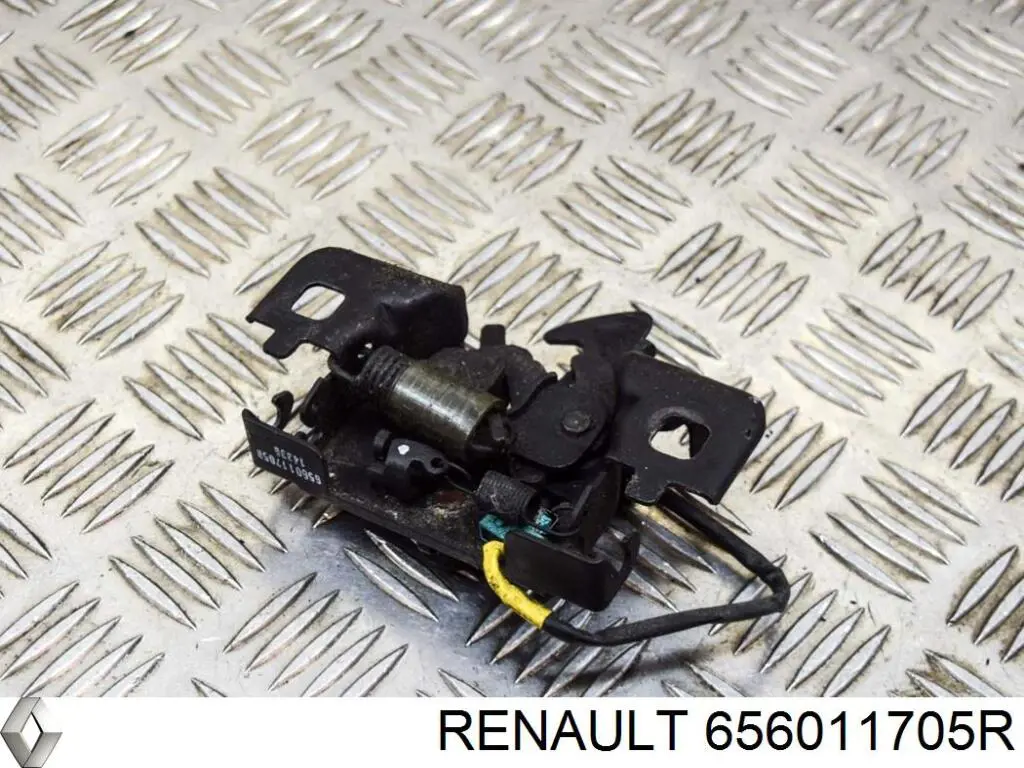 Zamek maski Renault Trafic III awangarda (2014 - 2026) cena, od 74,53 USD