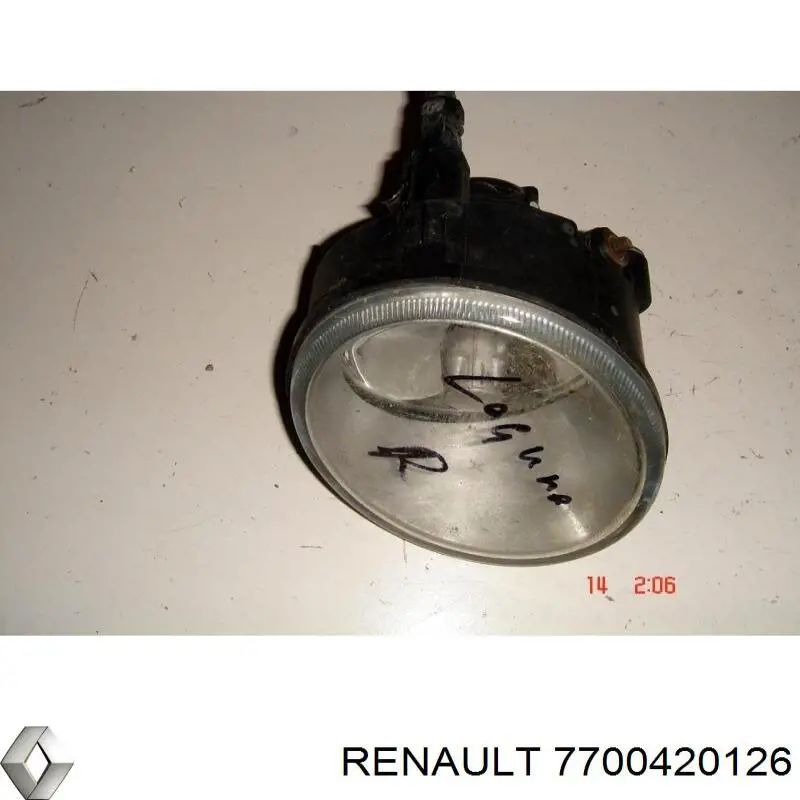 7700420126 Renault (RVI) lampa przeciwmgielna lewa