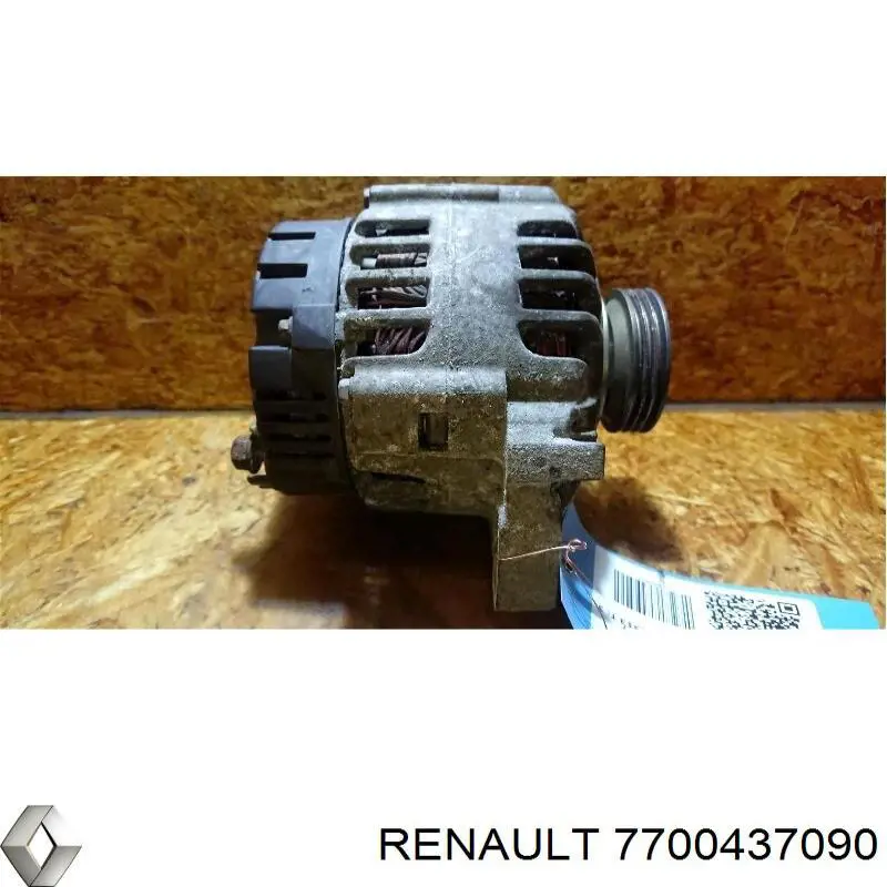 7700437090 Renault (RVI) alternator