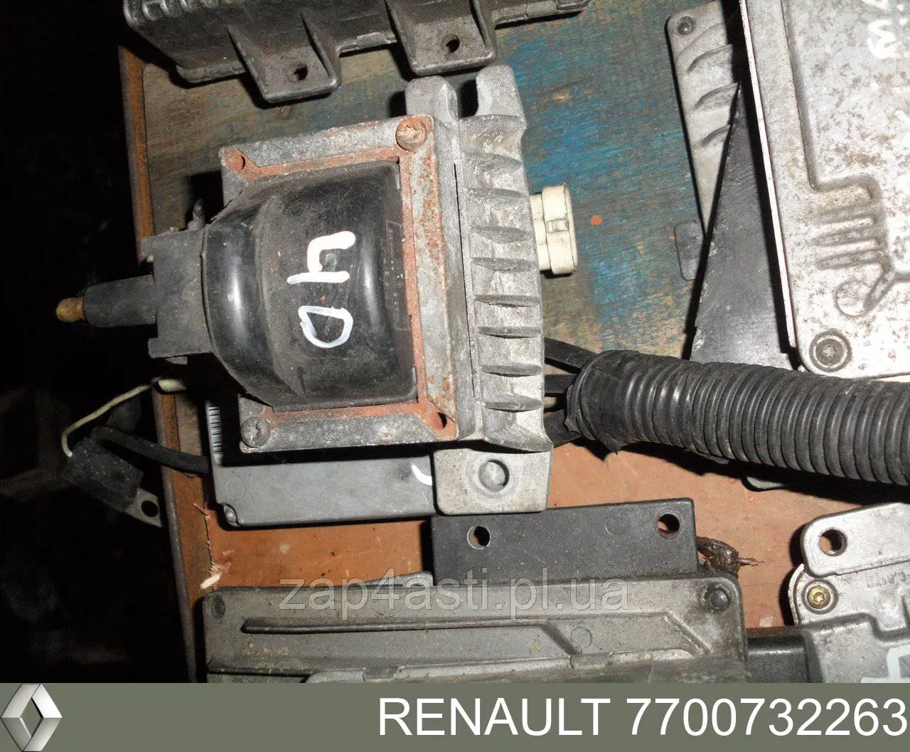 Moduł zapłonowy (komutator) Renault (RVI) 7700732263 cena, od 37,46 USD