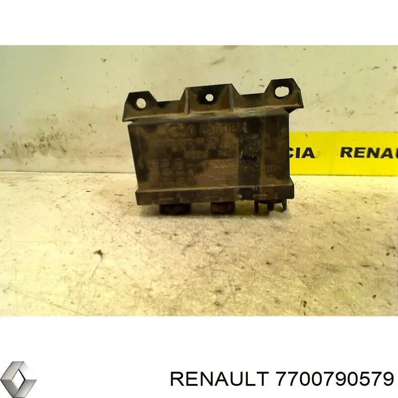 Do koszyka 7700790579 Renault (RVI) Przekaźnik świec żarowych