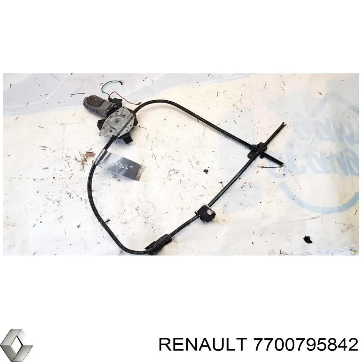 Nadkole błotnika przedniego lewe Renault Clio I hatchback (BC57, 5357) (1990 - 1998) cena, od 18,69 USD