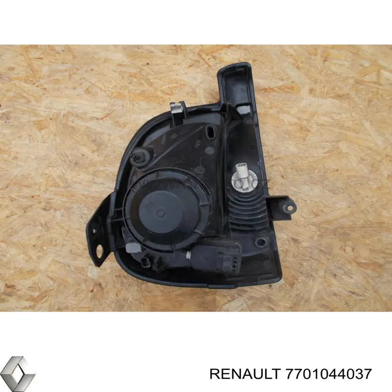 Reflektor lewy Renault (RVI) 7701044037 cena, od 65,55 USD