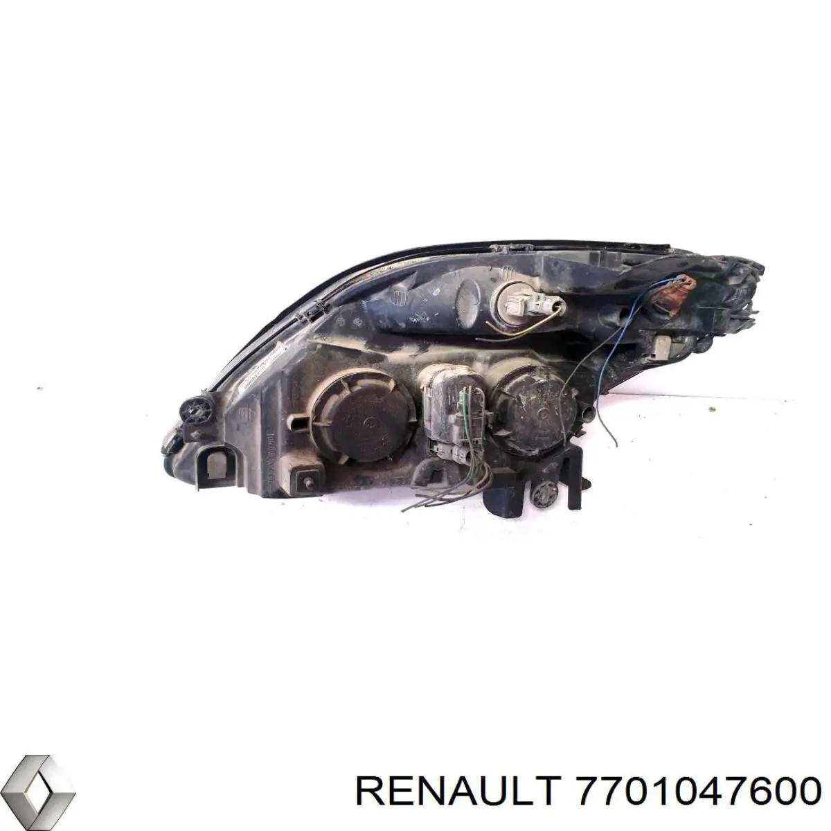 Reflektor prawy Renault (RVI) 7701047600 cena, od 56,18 USD