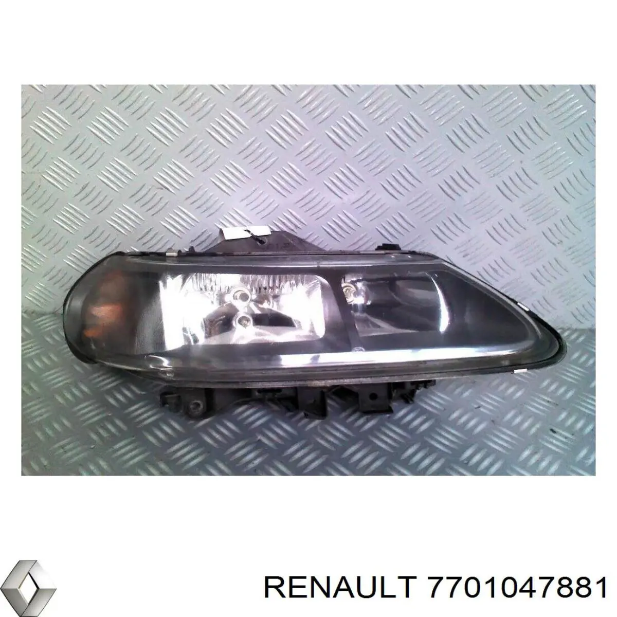 Reflektor prawy Renault (RVI) 7701047881 cena, od 73,21 USD