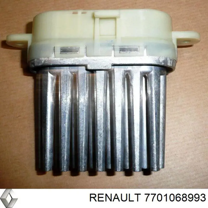 7701068993 Renault (RVI) Rezystor wentylatora nagrzewnicy (ogrzewacza kabiny)