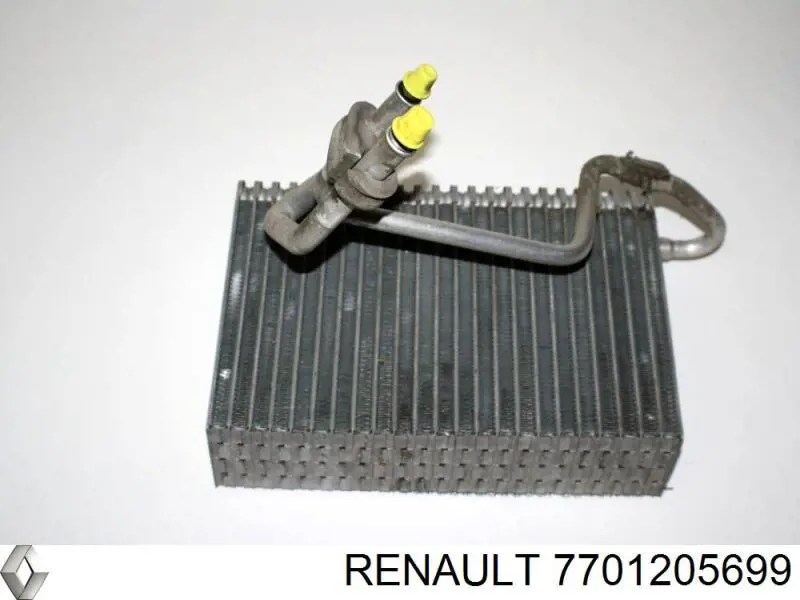 Do koszyka 7701205699 Renault (RVI) Parownik klimatyzacji