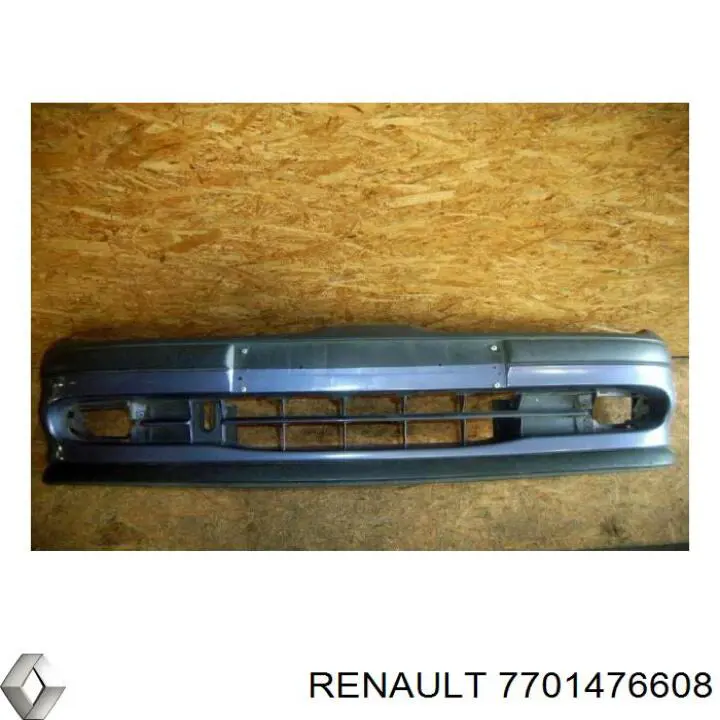 Zderzak przedni Renault Megane SCENIC minivan (JA0, JA1) (1996 - 2001) cena, od 224,74 USD