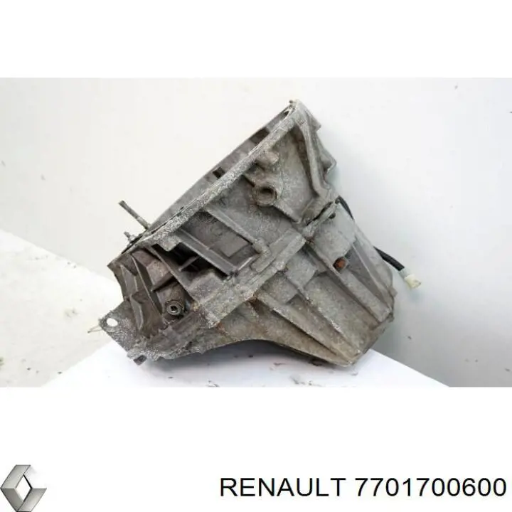 Mechaniczna skrzynia biegów w komplecie 7701700600 Renault (RVI)