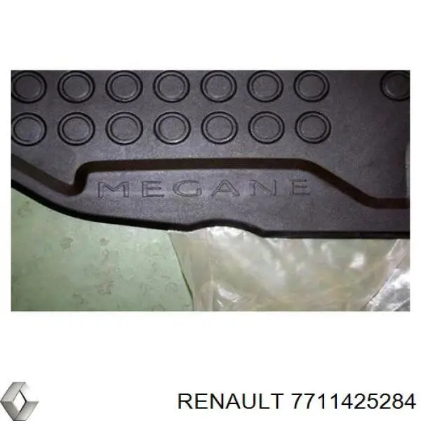 Dywaniki przód+tył, komplet Renault (RVI) 7711425284 cena, od 183,74 USD