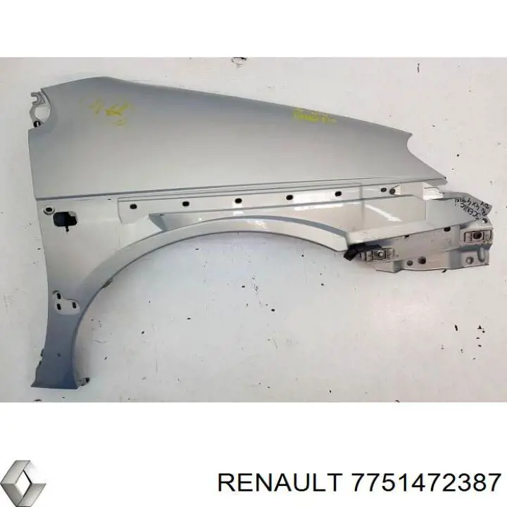 Do koszyka 7751474883 Renault (RVI) Błotnik przedni prawy