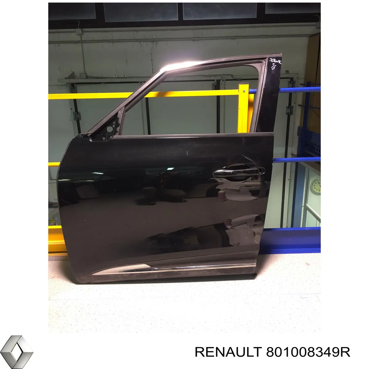 Drzwi przednie prawe Renault (RVI) 801008349R cena, od 297,96 USD