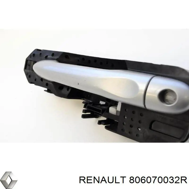 Do koszyka 806070032R Renault (RVI) Pałąk zewnętrznej klamki drzwi tylnych lewych
