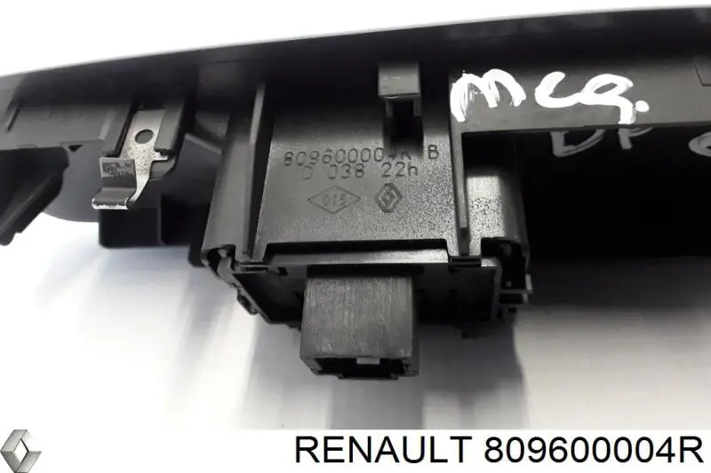 809600004R Renault (RVI) Panel przyciskowy sterowania podnośnikiem szyby tylny lewy