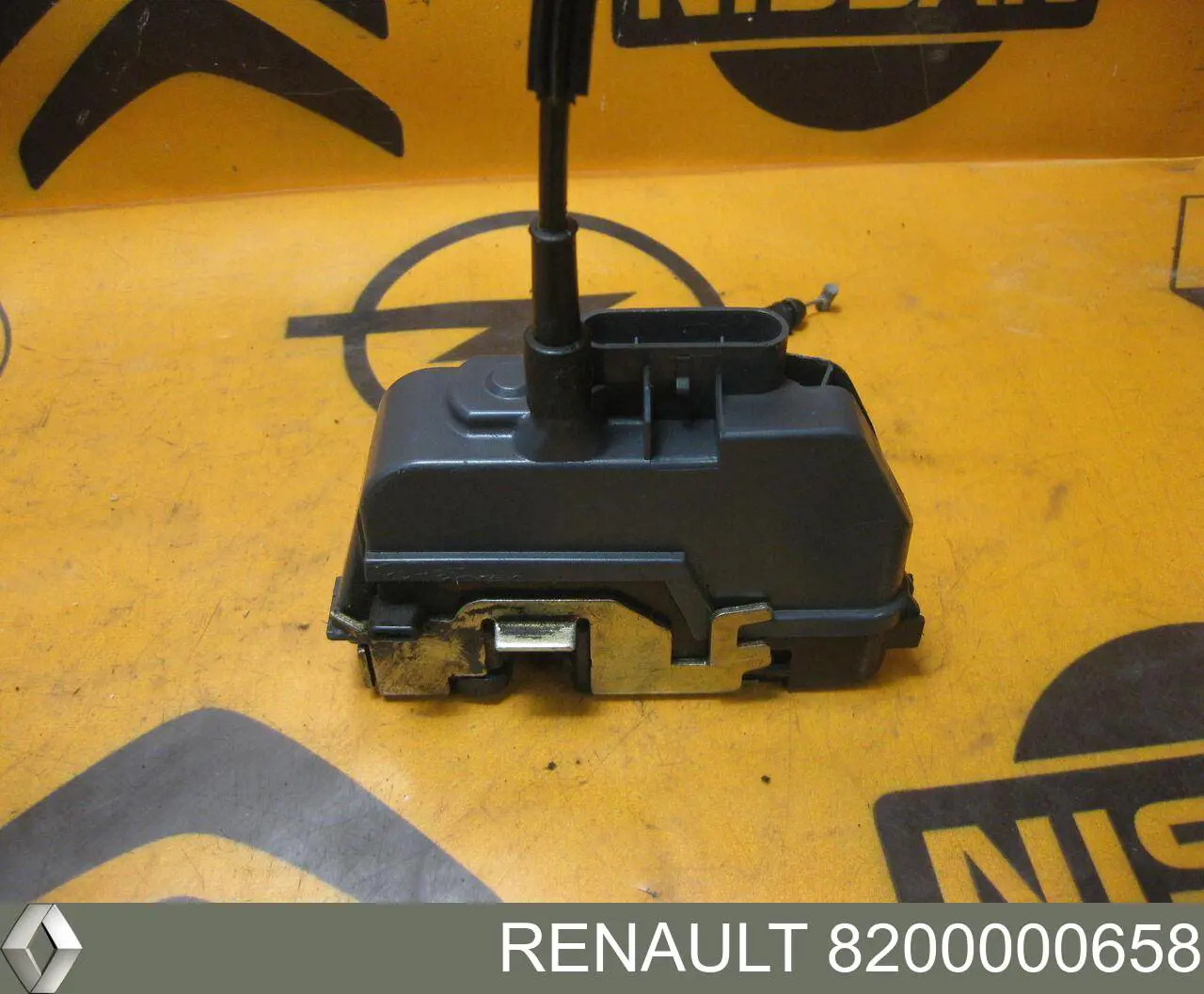 Zamek drzwi tylnych prawych Renault Laguna II hatchback (BG0, BG1) (2001 - 2007) cena, od 75,15 USD