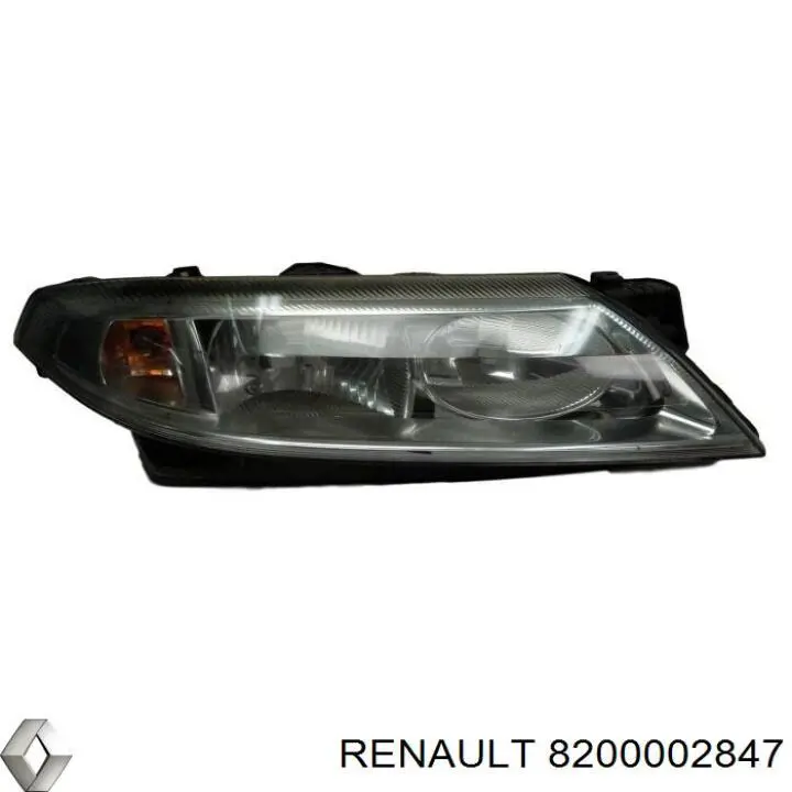 Do koszyka 8200002847 Renault (RVI) Reflektor prawy