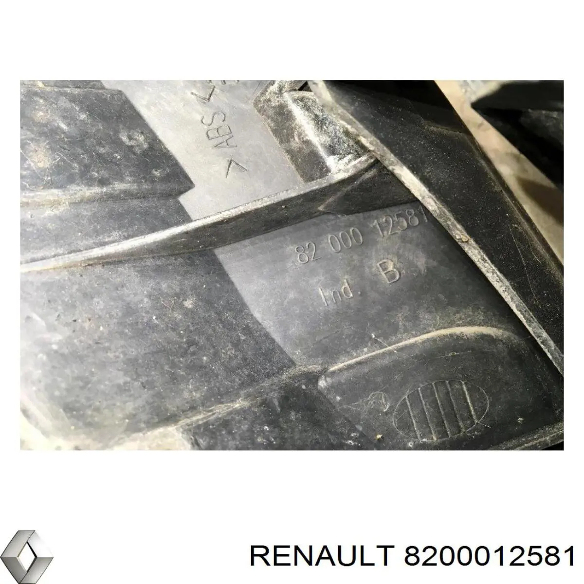 Atrapa chłodnicy Renault (RVI) 8200012581 cena, od 49,37 USD