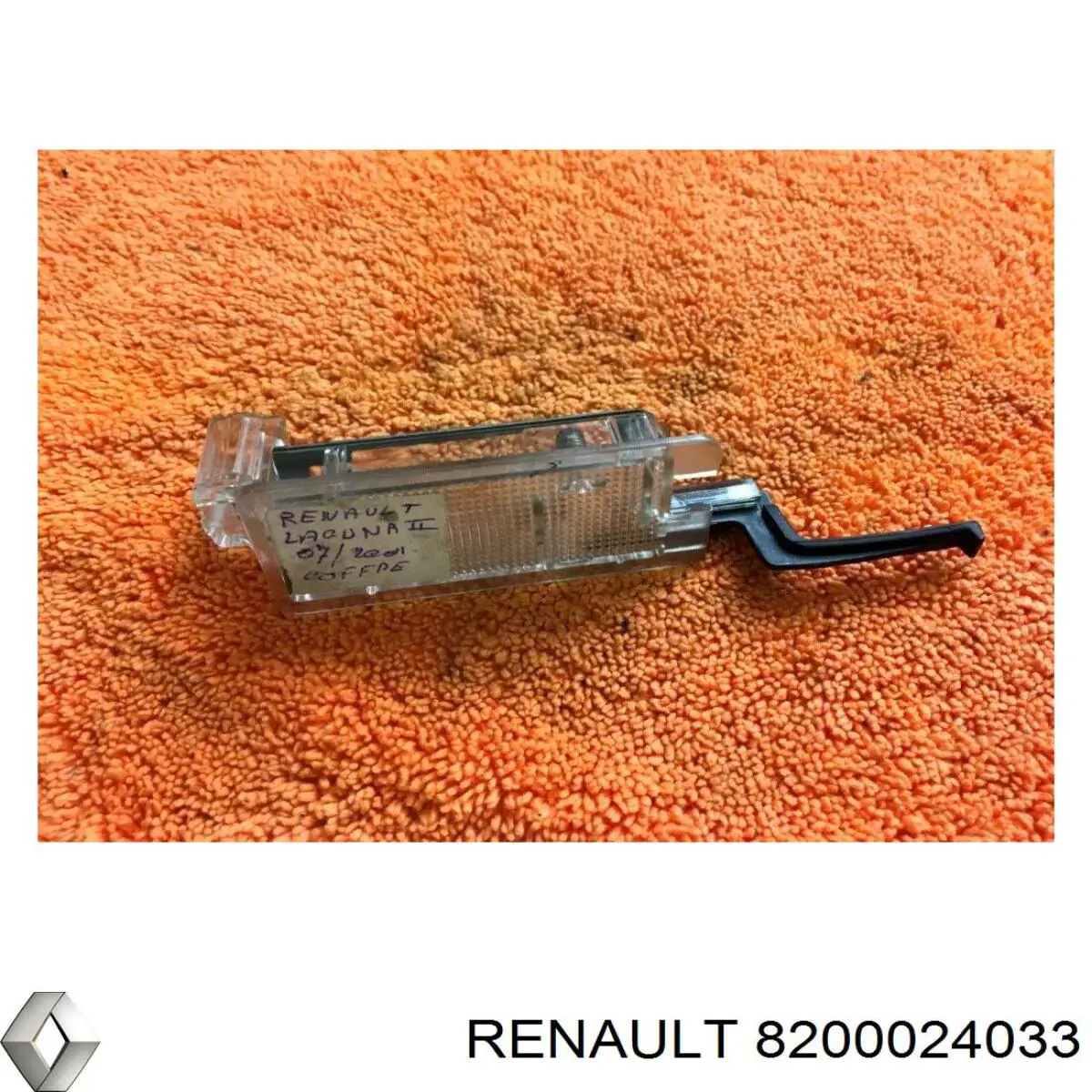 Do koszyka 8200024033 Renault (RVI) Lampa oświetlenia schowka