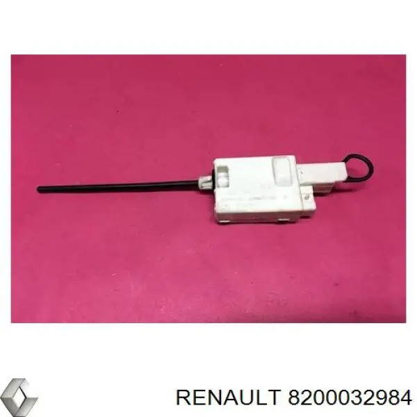 8200032984 Renault (RVI) Silniczek otwierania klapki wlewu paliwa