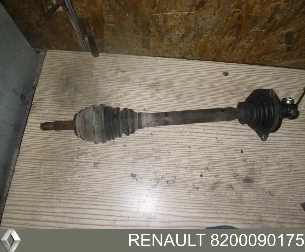 8200090175 Renault (RVI) Półoś napędowa przednia lewa