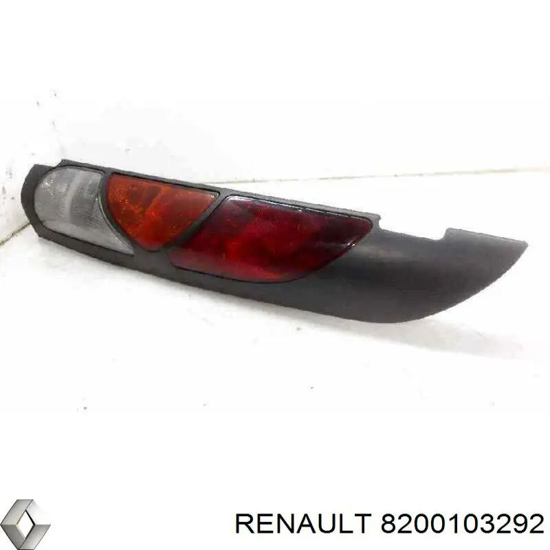 8200103292 Renault (RVI) Lampa zespolona tylna prawa