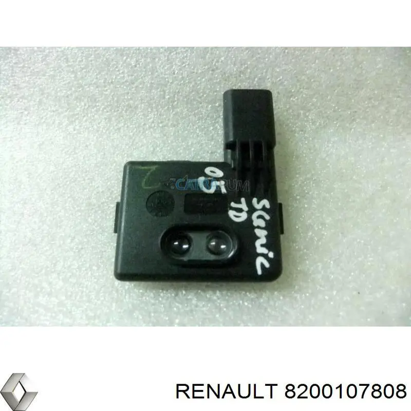 Przycisk włączania światła awaryjnego Renault (RVI) 8200107808 cena, od 42,56 USD