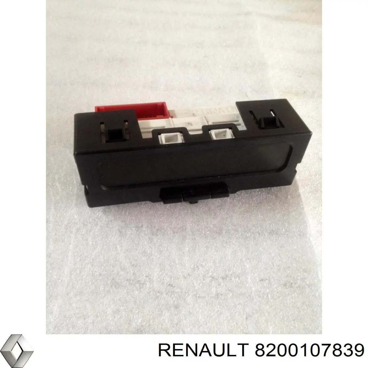 Do koszyka 8200107839 Renault (RVI) Wyświetlacz wielofunkcyjny
