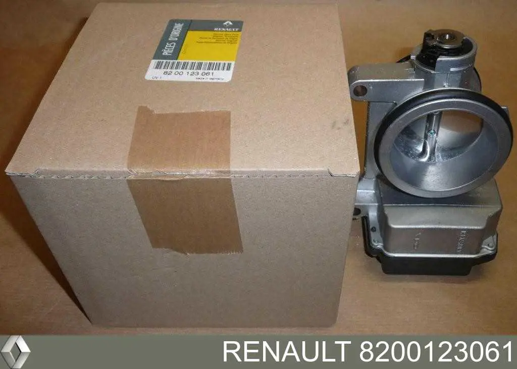 Przepustnica, komplet Renault (RVI) 8200123061 cena, od 171,10 USD