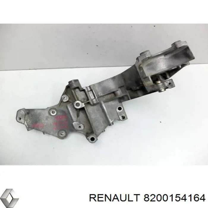 Wspornik alternatora do Renault Vel Satis  BJ0