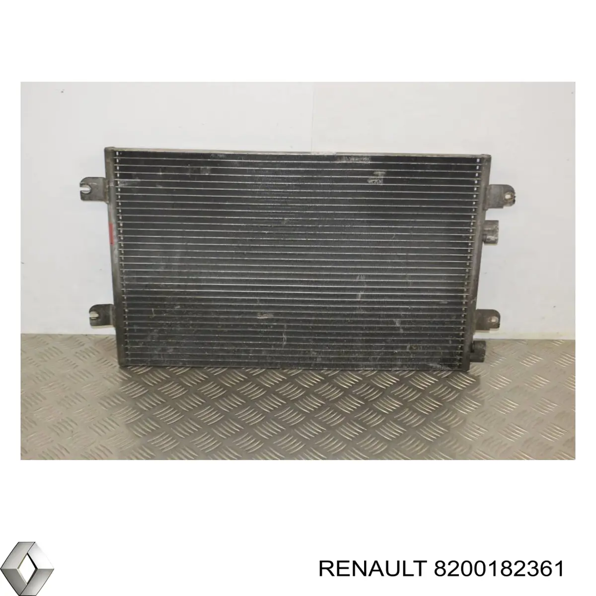 Do koszyka 8200182361 Renault (RVI) Chłodnica klimatyzacji