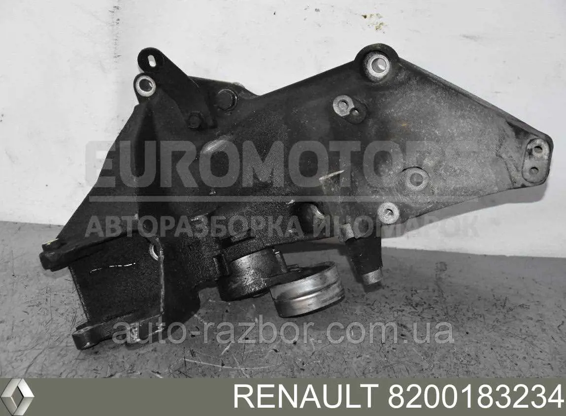 Wspornik alternatora do Renault Trafic II FL