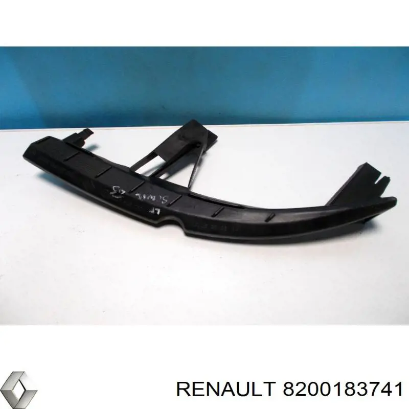Wspornik zderzaka przedniego lewy Renault (RVI) 8200183741 cena, od 30,58 USD