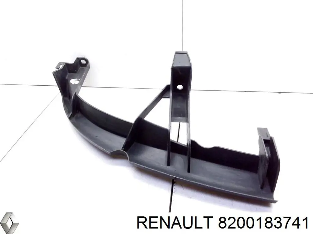 8200183741 Renault (RVI) Wspornik zderzaka przedniego lewy