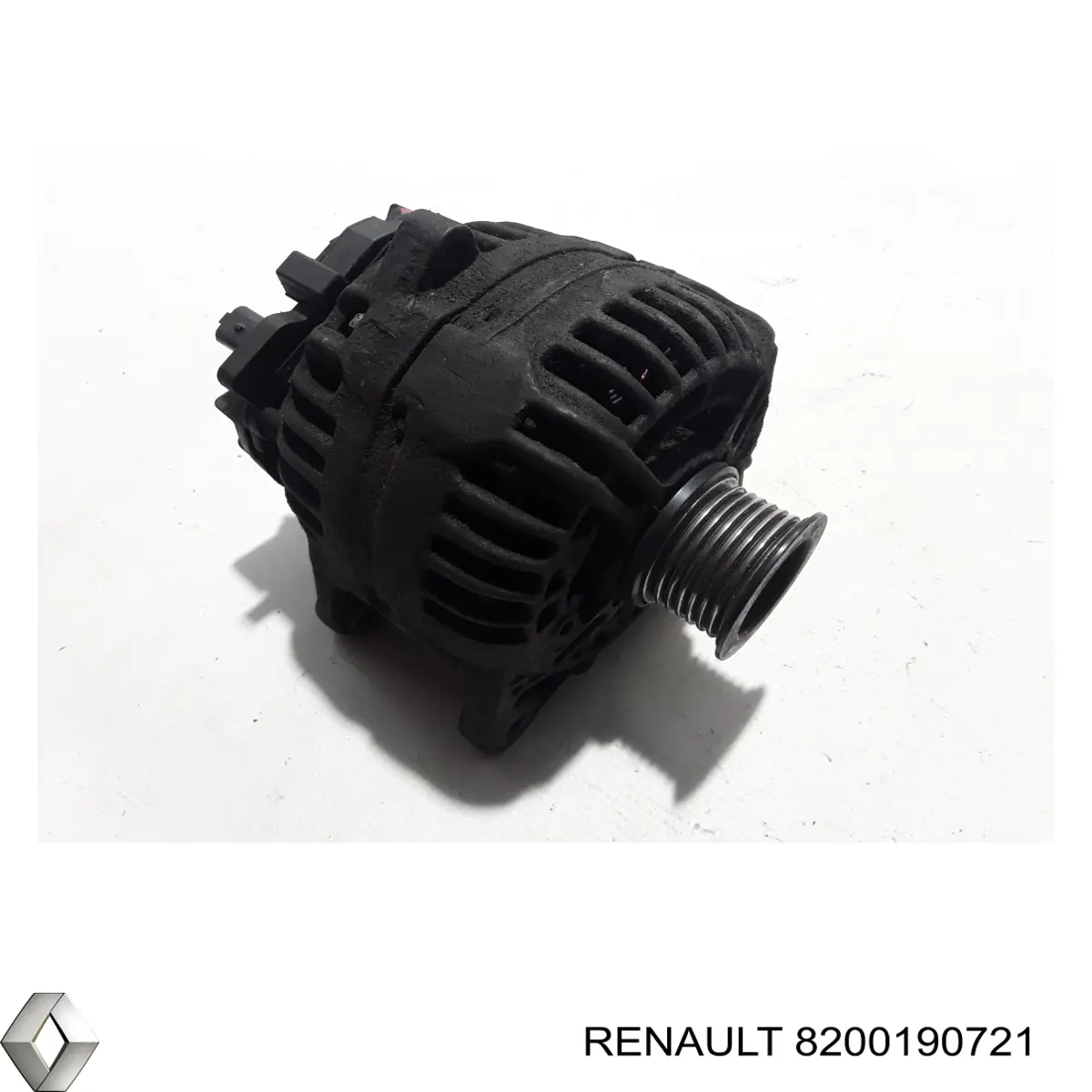 Do koszyka 8200190721 Renault (RVI) Alternator