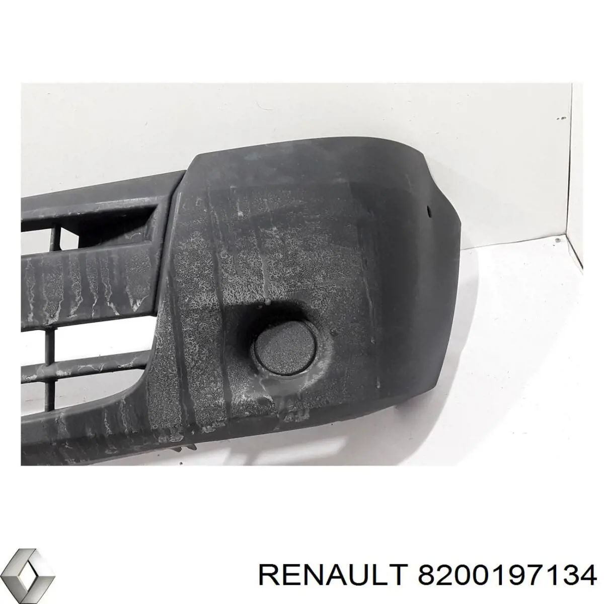 Zderzak przedni Renault (RVI) 8200197134 cena, od 202,61 USD