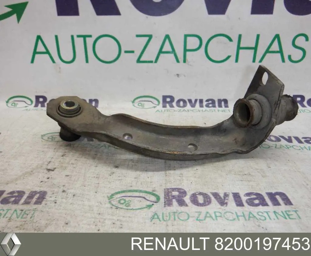 Wspornik przedniej belki Renault (RVI) 8200197453 cena, od 37,46 USD