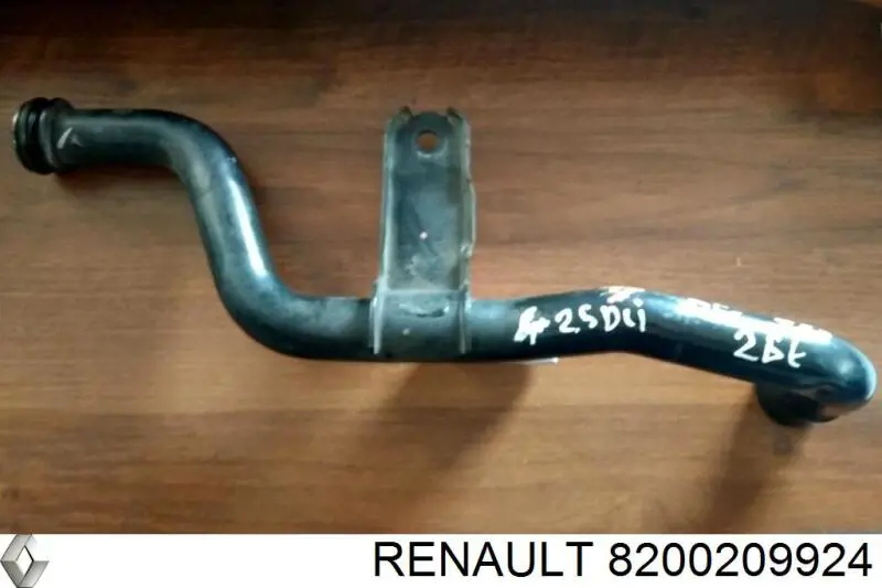 Przerwód (króciec) pompy wodnej tłoczny Renault (RVI) 8200209924 cena, od 43,88 USD