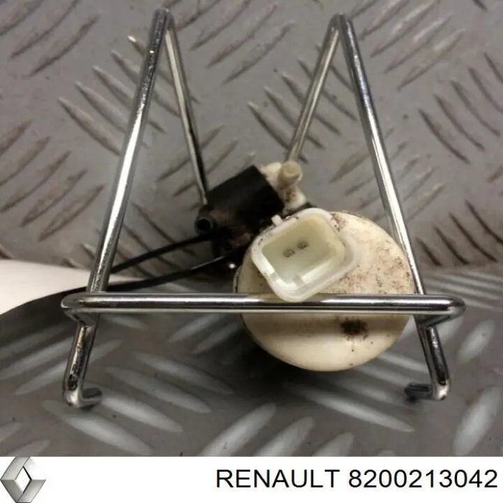 8200213042 Renault (RVI) Pompka spryskiwacza szyby przedniej