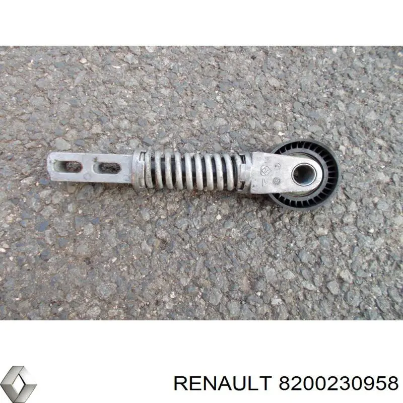 Do koszyka 8200230958 Renault (RVI) Napinacz paska napędowego