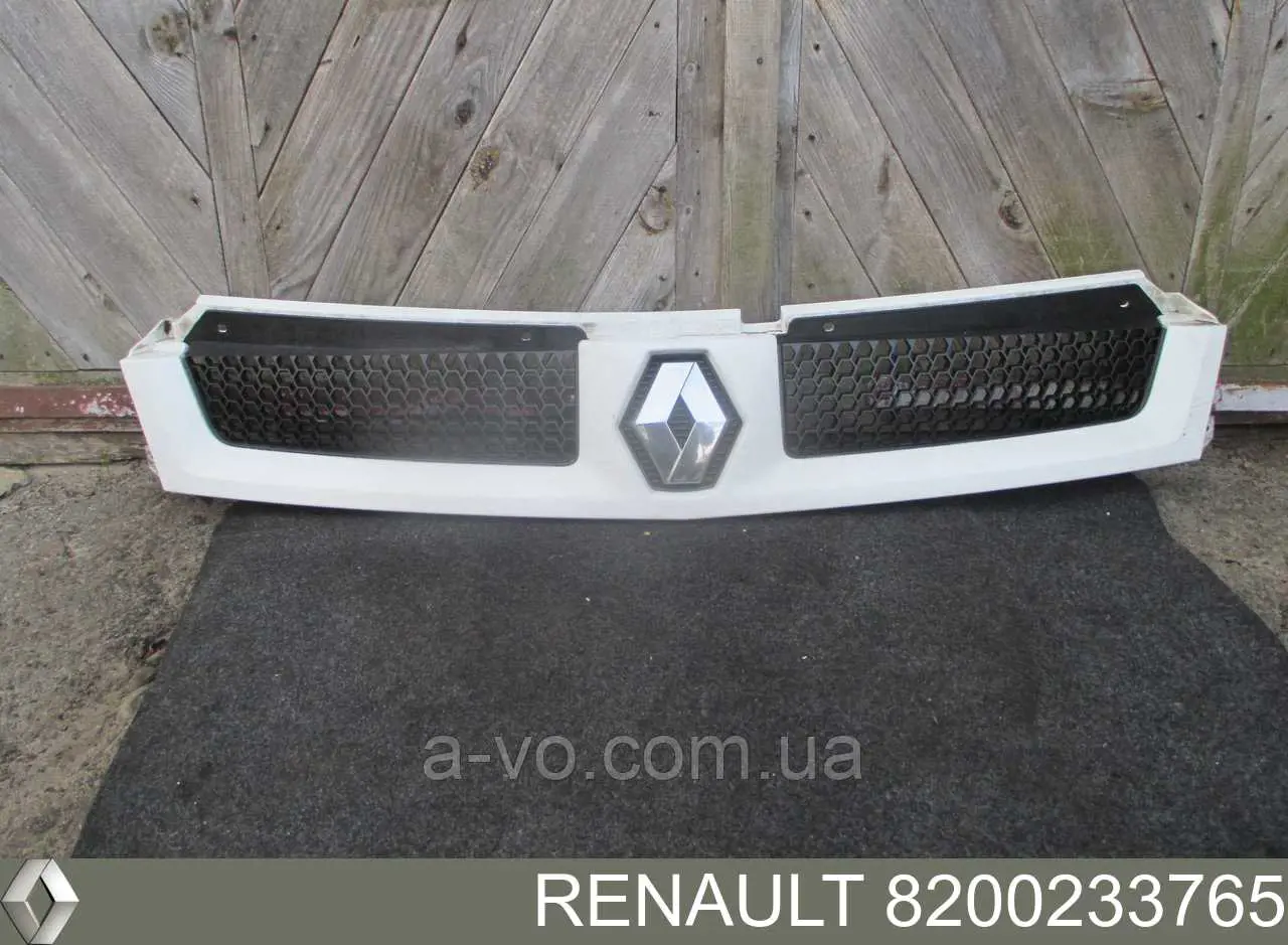 Do koszyka 7701057086 Renault (RVI) Atrapa chłodnicy