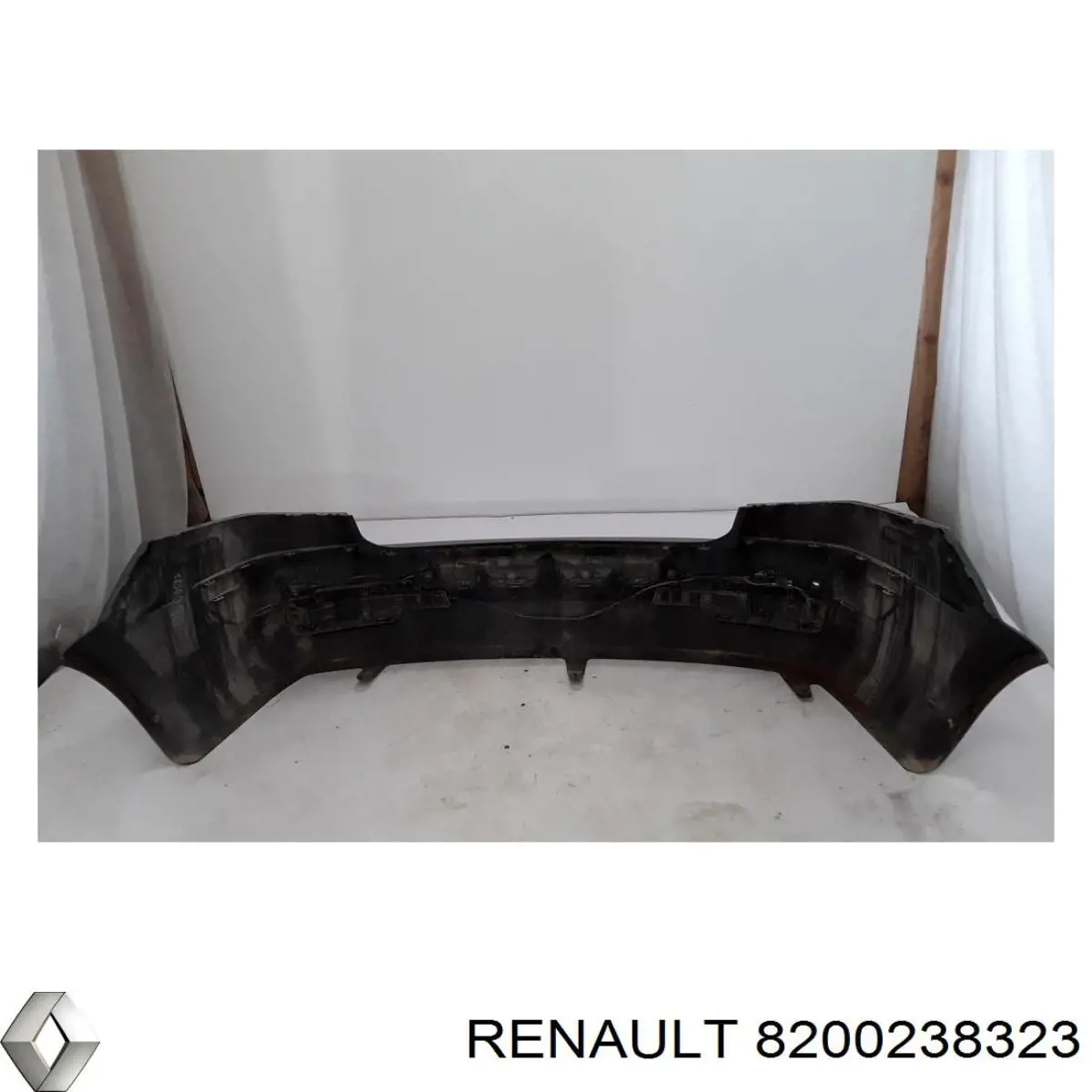 Do koszyka 7701476955 Renault (RVI) Zderzak tylny