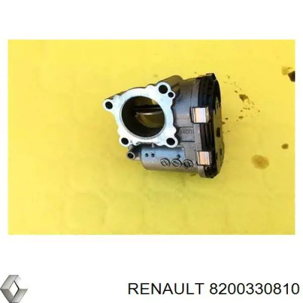 Przepustnica, komplet 8200330810 Renault (RVI)