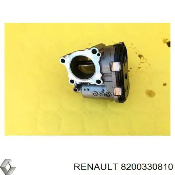 Do koszyka 8200330810 Renault (RVI) Przepustnica, komplet