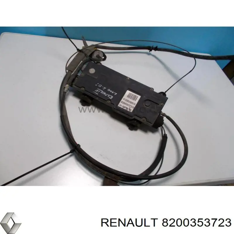 Do koszyka 8200353723 Renault (RVI) Linka hamulca ręcznego tylna prawa/lewa