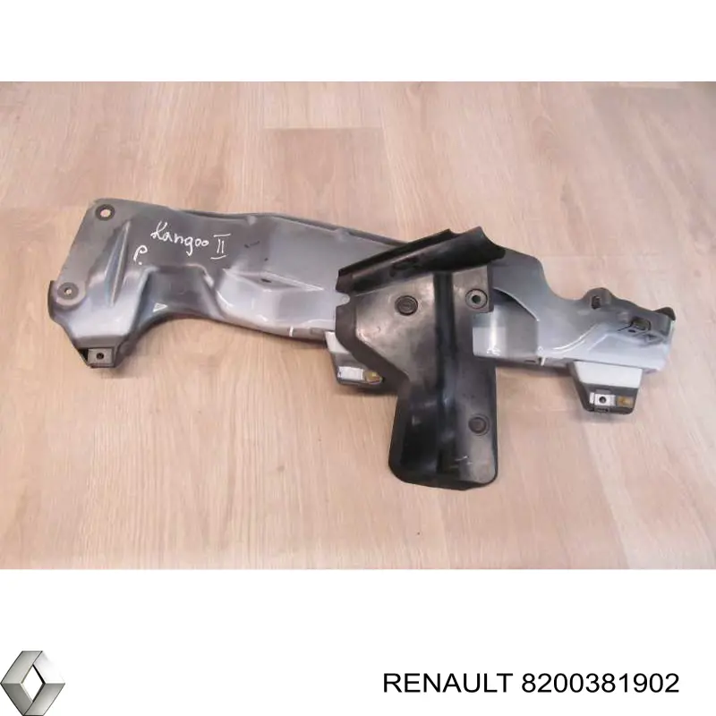 Wspornik górny do mocowania błotnika przedniego prawego Renault (RVI) 631221176R cena, od 64,70 USD