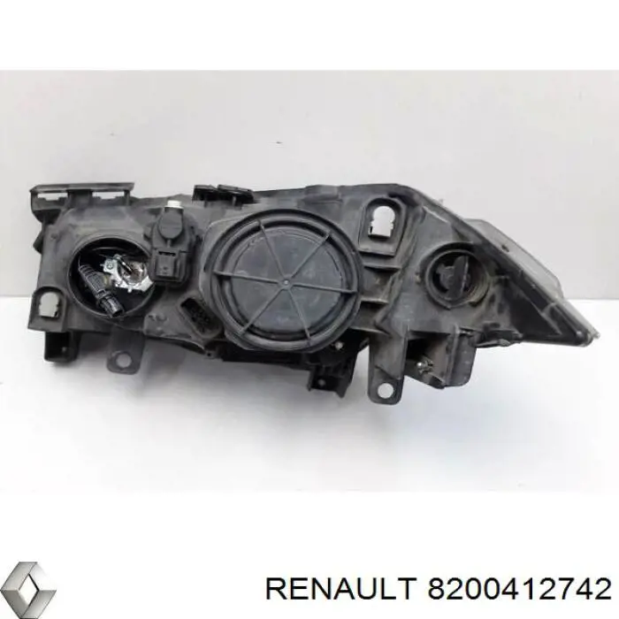 Reflektor prawy Renault (RVI) 8200412742 cena, od 134,50 USD